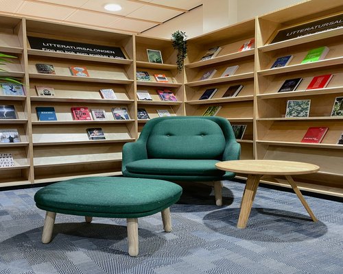 Quiet reading area ensuring visual comfort